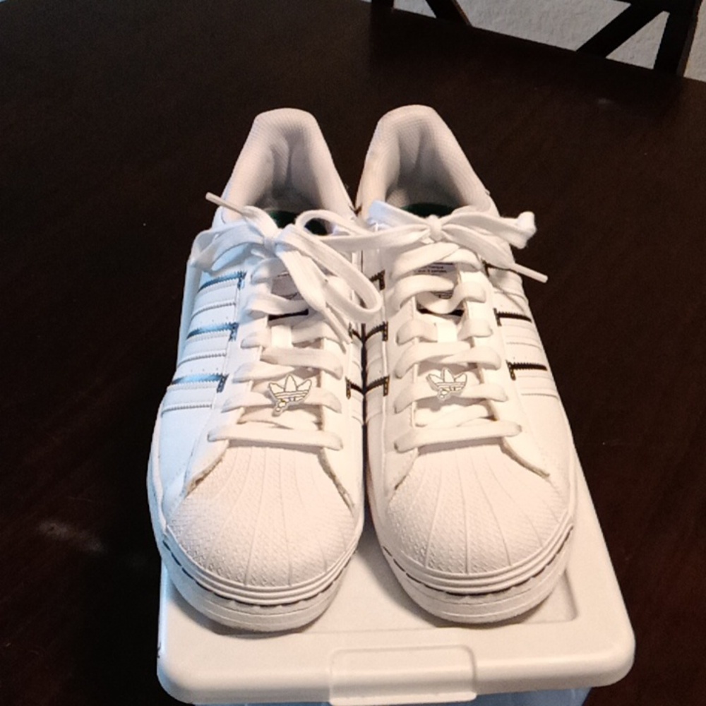 Adidas Shell Toe (Special Edition) - image 2